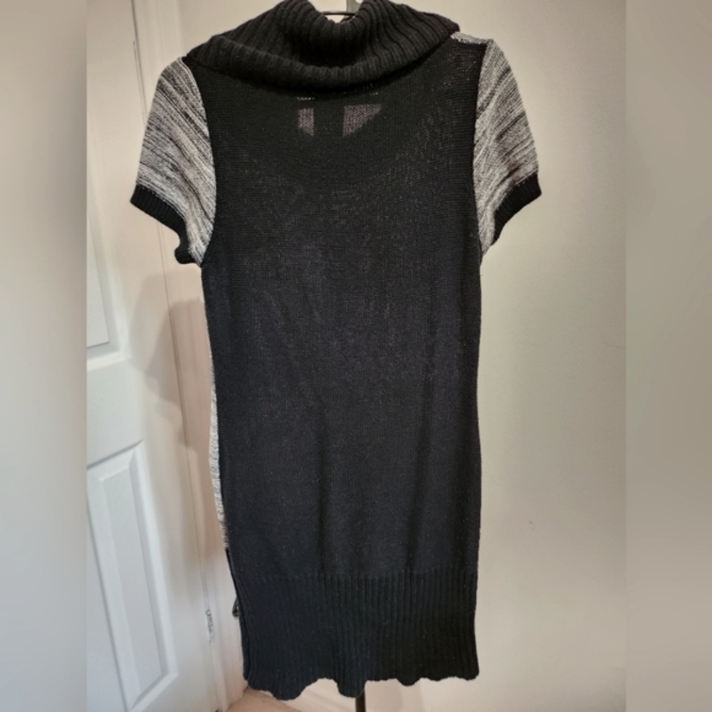 Knit‎ dress - Picture 2 of 2